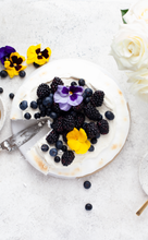 Load image into Gallery viewer, Exclusive Pavlova with Mascarpone Cream and Berries
