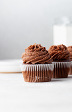 Load image into Gallery viewer, Chocolate Cupcakes with Chocolate Buttercream #1
