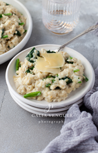 Load image into Gallery viewer, Spinach Parmesan Orzo Pasta #2
