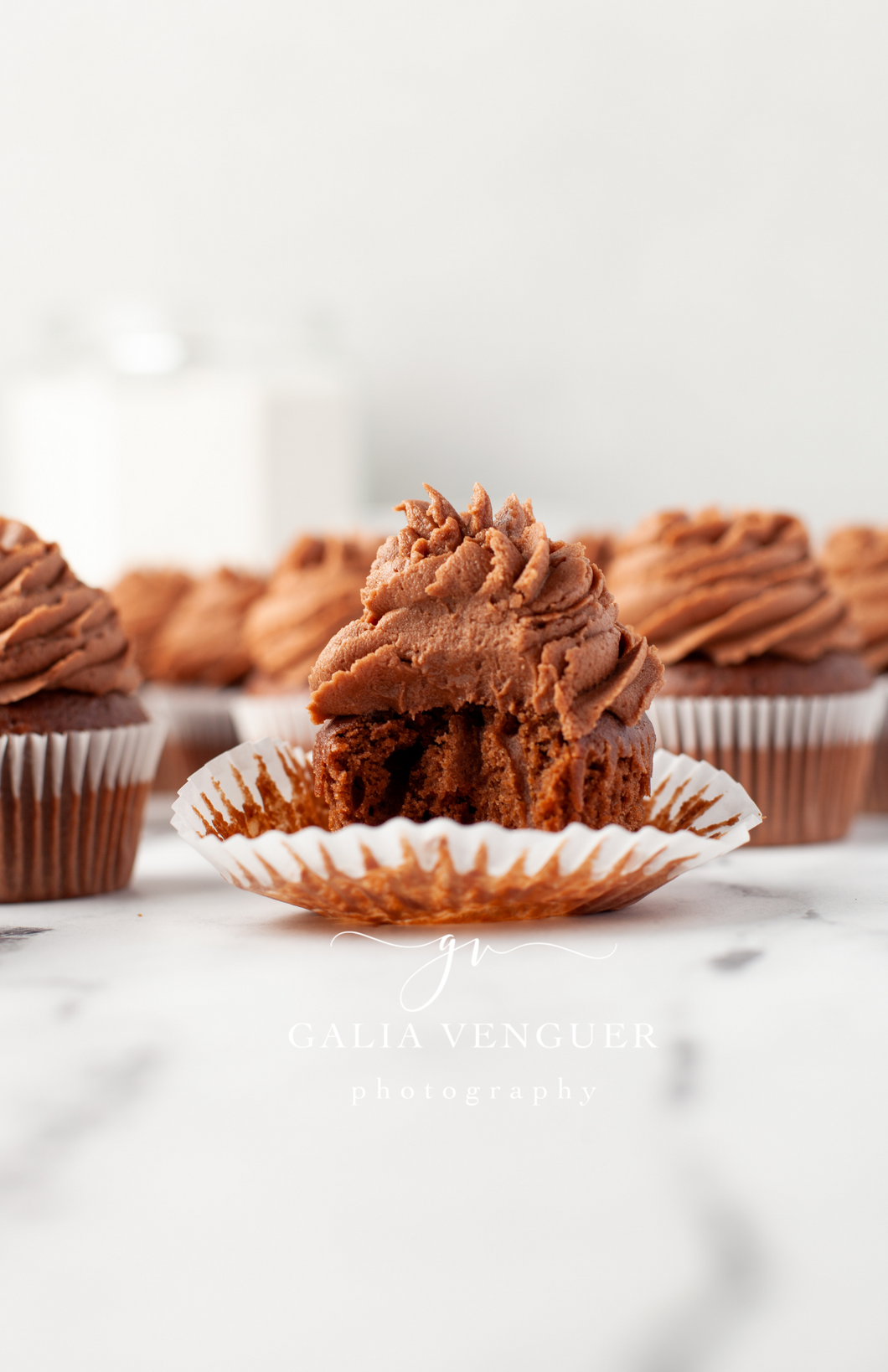 Chocolate Cupcakes with Chocolate Buttercream #4